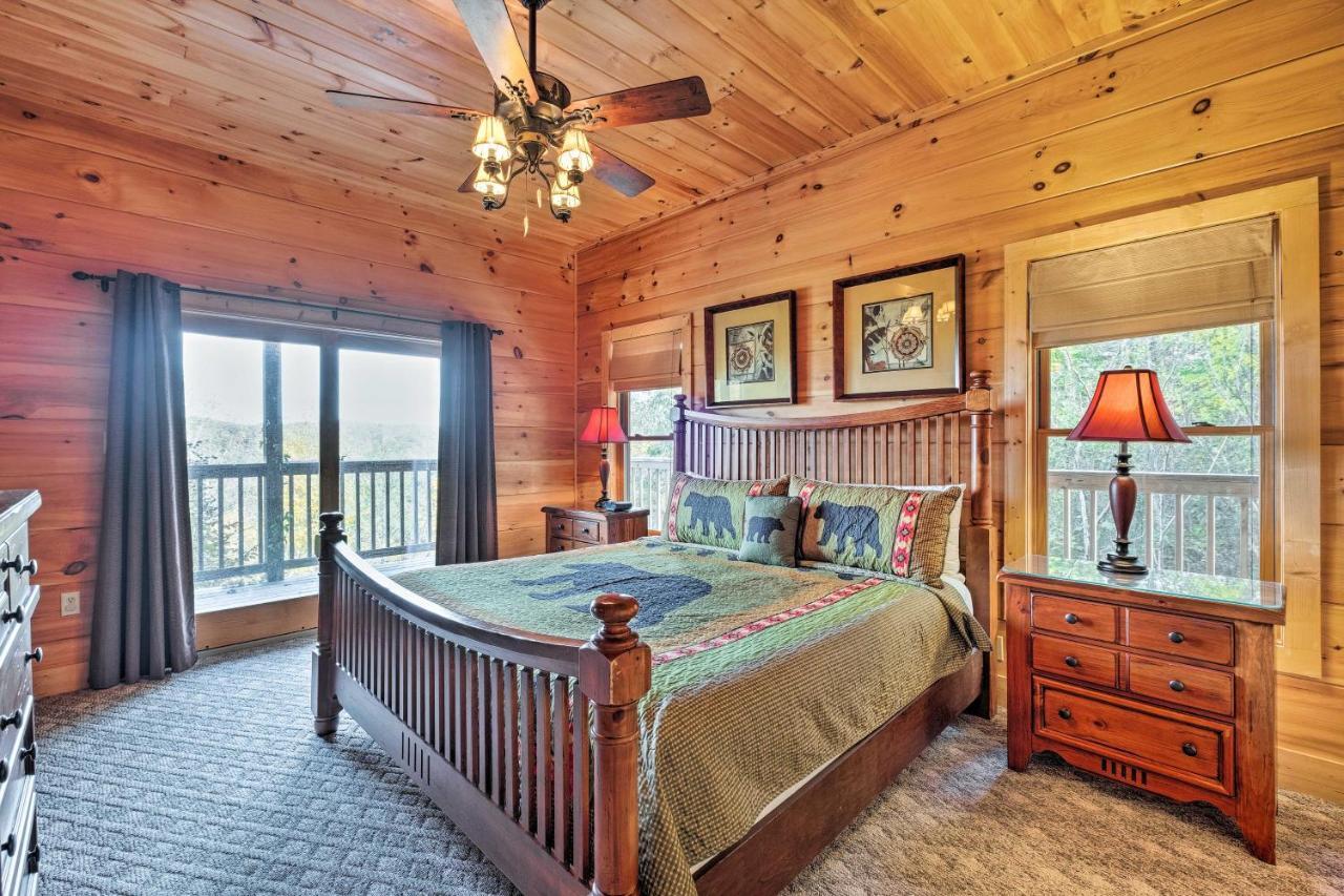 Pigeon Forge Cabin With Brand New Hot Tub And Views! Villa Sevierville Exterior foto