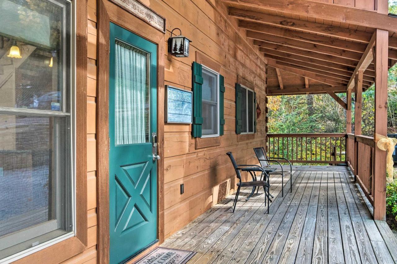 Pigeon Forge Cabin With Brand New Hot Tub And Views! Villa Sevierville Exterior foto